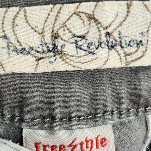 Freestyle Revolution Grey 5 Pocket Criss Cross Accents Microsuede Pants Size 7 - Picture 7 of 9